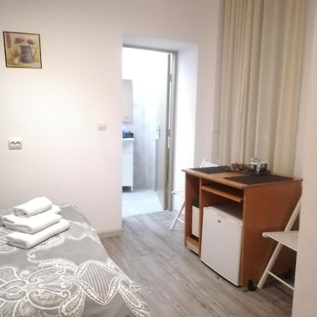 Studio Piata Amzei 1 Apartamento Bucarest Exterior foto